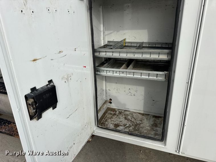 image for item ER0285 2014 International 4400 bucket truck