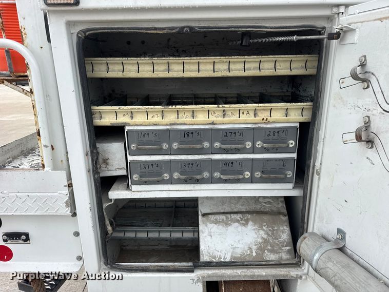 image for item ER0285 2014 International 4400 bucket truck