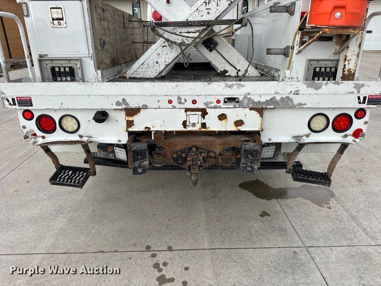 image for item ER0285 2014 International 4400 bucket truck