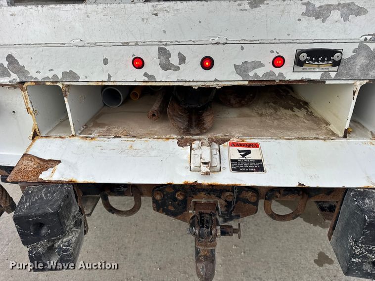 image for item ER0285 2014 International 4400 bucket truck