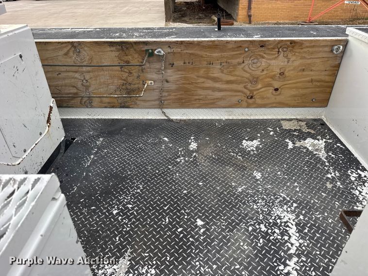 image for item ER0285 2014 International 4400 bucket truck