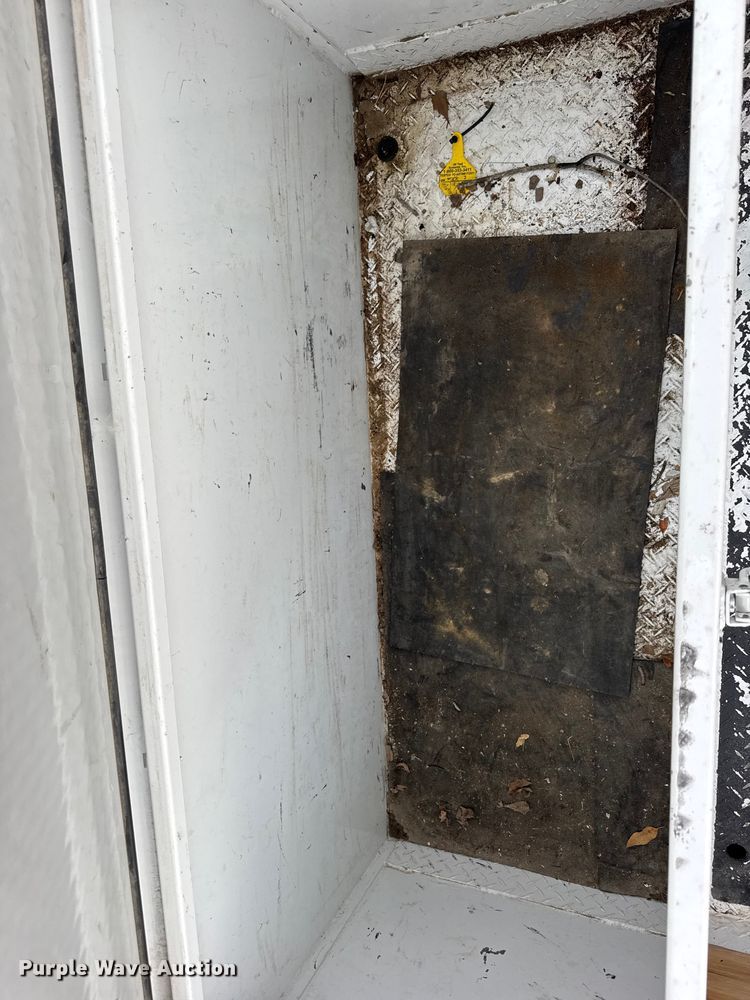 image for item ER0285 2014 International 4400 bucket truck