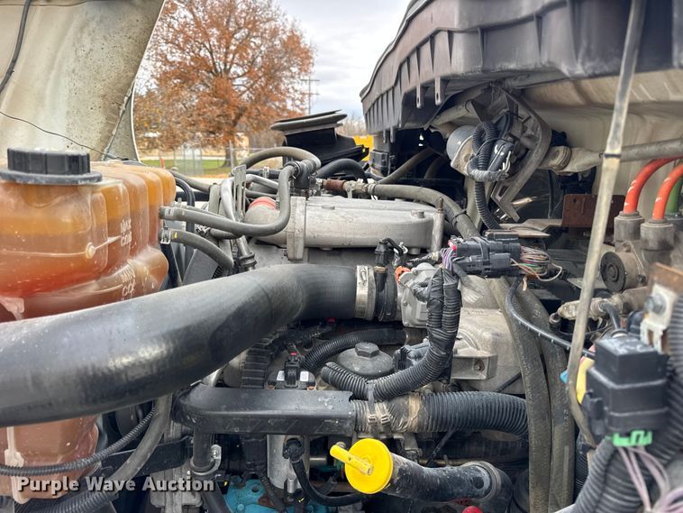 image for item ER0285 2014 International 4400 bucket truck