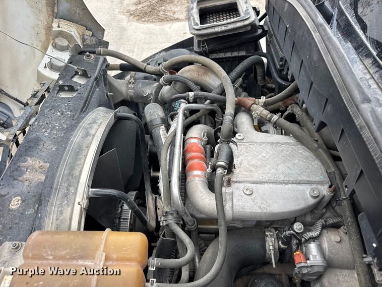 image for item ER0285 2014 International 4400 bucket truck