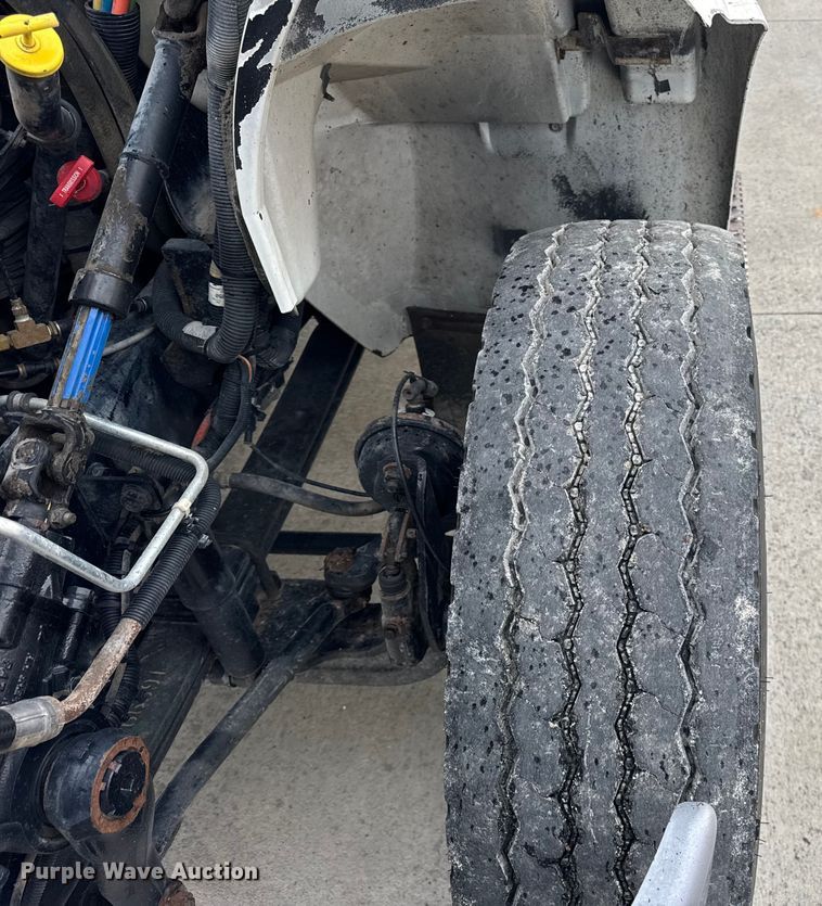 image for item ER0285 2014 International 4400 bucket truck