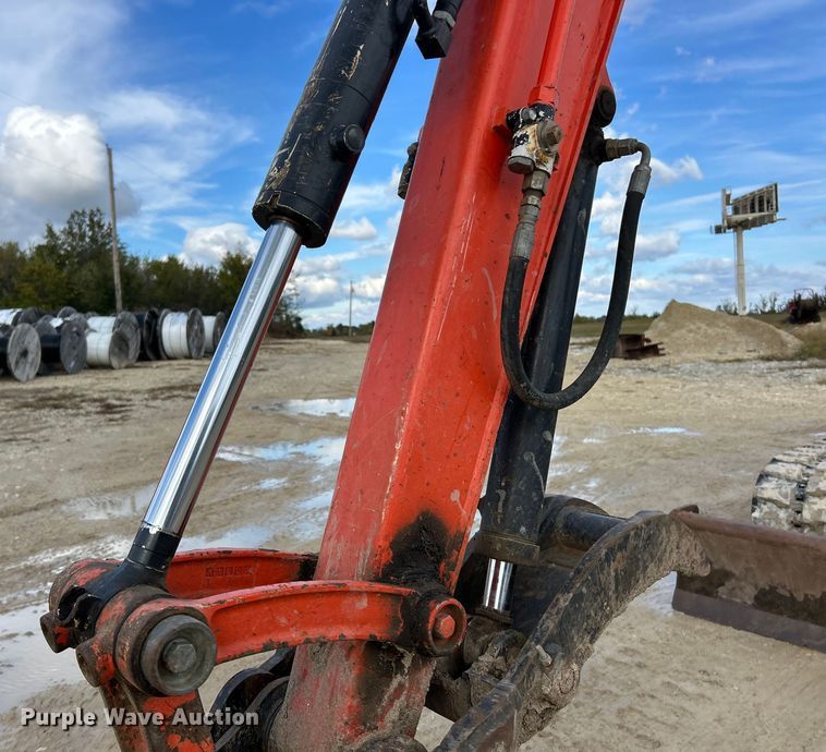 image for item ET6572 2017 Kubota KX040-4 mini excavator