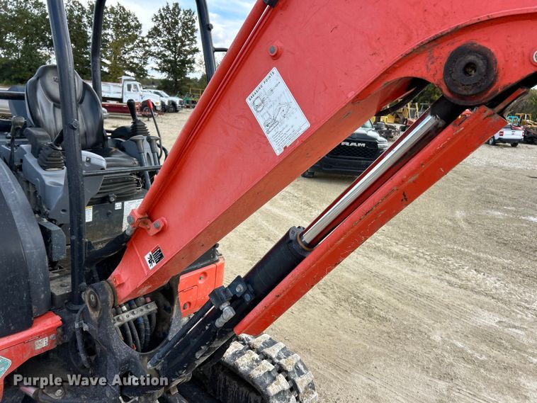 image for item ET6572 2017 Kubota KX040-4 mini excavator