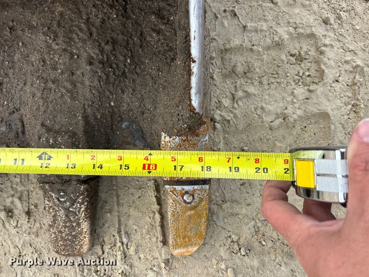 image for item ET6572 2017 Kubota KX040-4 mini excavator