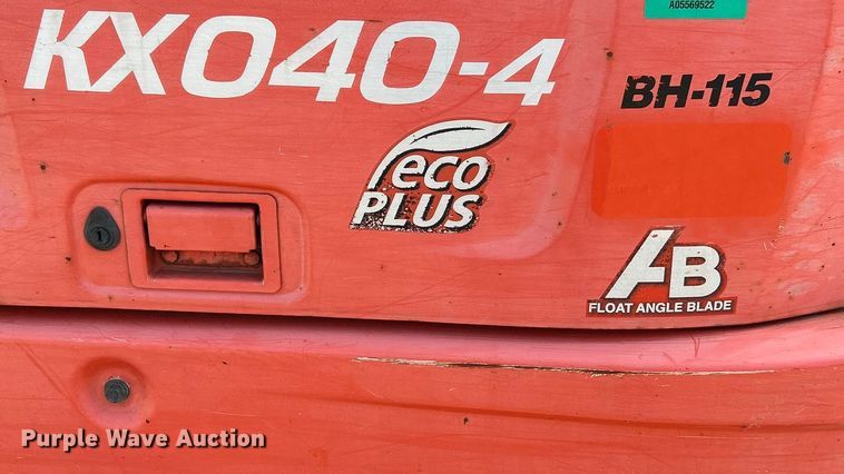 image for item ET6572 2017 Kubota KX040-4 mini excavator
