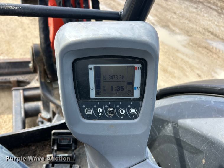 image for item ET6572 2017 Kubota KX040-4 mini excavator