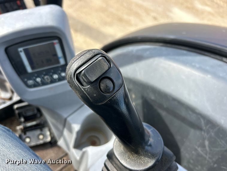 image for item ET6572 2017 Kubota KX040-4 mini excavator