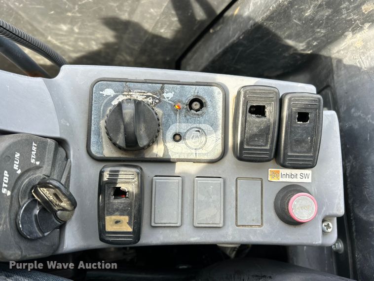 image for item ET6572 2017 Kubota KX040-4 mini excavator