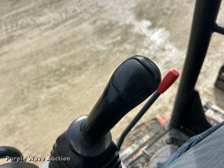 image for item ET6572 2017 Kubota KX040-4 mini excavator