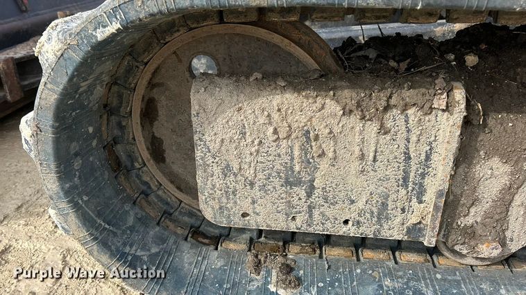 image for item ET6572 2017 Kubota KX040-4 mini excavator