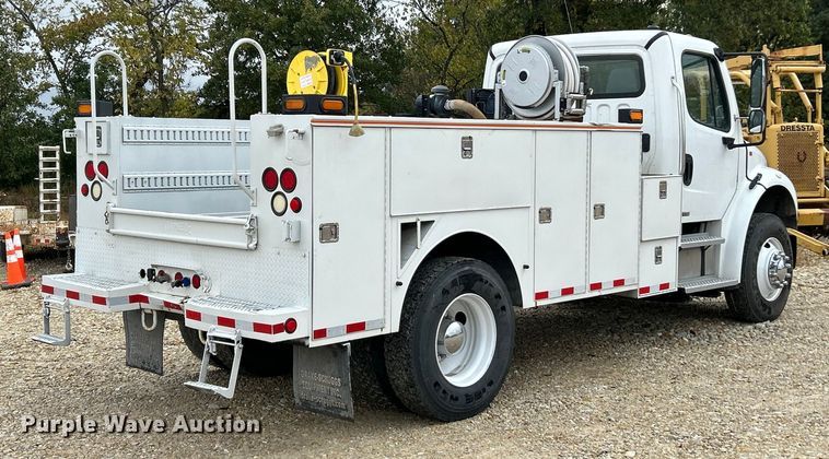 image for item ET6573 2009 Freightliner Business Class M2 utility / service truck