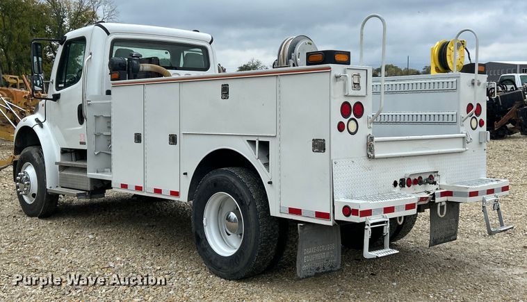 image for item ET6573 2009 Freightliner Business Class M2 utility / service truck