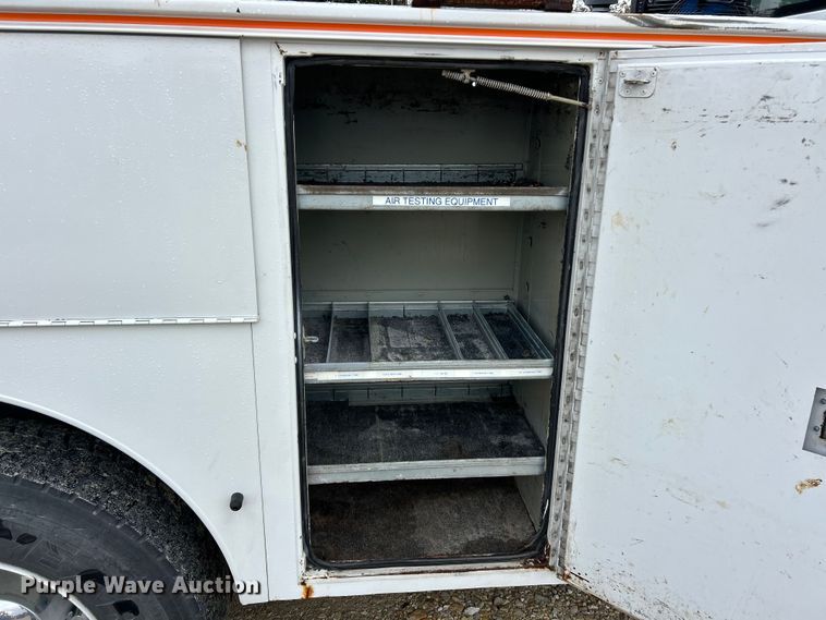 image for item ET6573 2009 Freightliner Business Class M2 utility / service truck