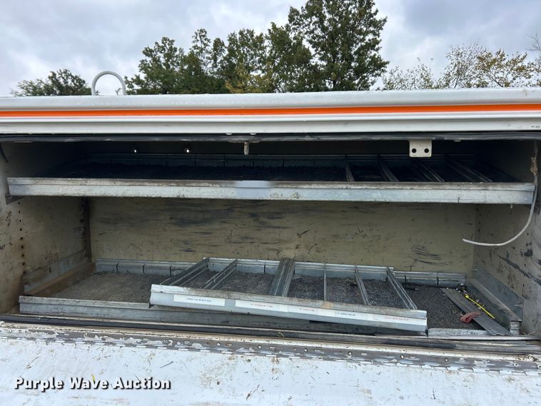 image for item ET6573 2009 Freightliner Business Class M2 utility / service truck