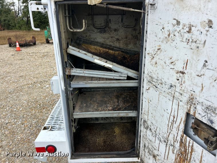 image for item ET6573 2009 Freightliner Business Class M2 utility / service truck