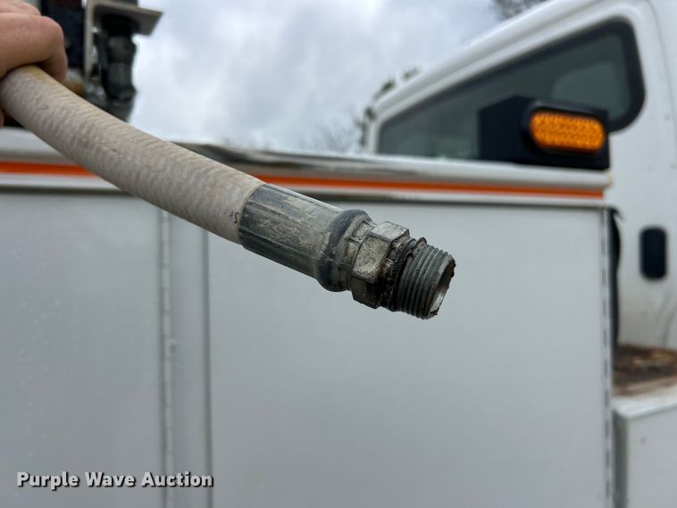 image for item ET6573 2009 Freightliner Business Class M2 utility / service truck