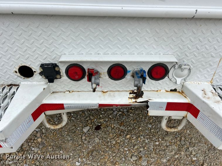 image for item ET6573 2009 Freightliner Business Class M2 utility / service truck