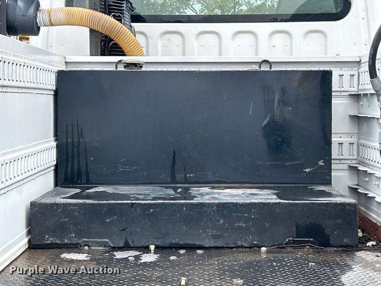 image for item ET6573 2009 Freightliner Business Class M2 utility / service truck