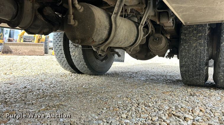 image for item ET6573 2009 Freightliner Business Class M2 utility / service truck