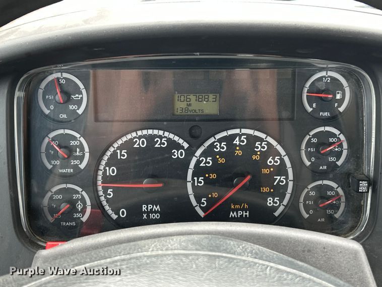 image for item ET6573 2009 Freightliner Business Class M2 utility / service truck