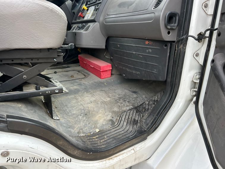 image for item ET6573 2009 Freightliner Business Class M2 utility / service truck