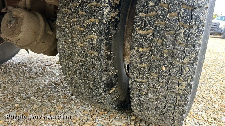 image for item ET6573 2009 Freightliner Business Class M2 utility / service truck