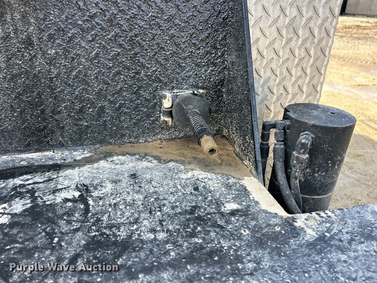 image for item ET6579 2005 Ford F750 Super Duty utility / service truck