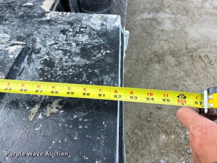 image for item ET6579 2005 Ford F750 Super Duty utility / service truck