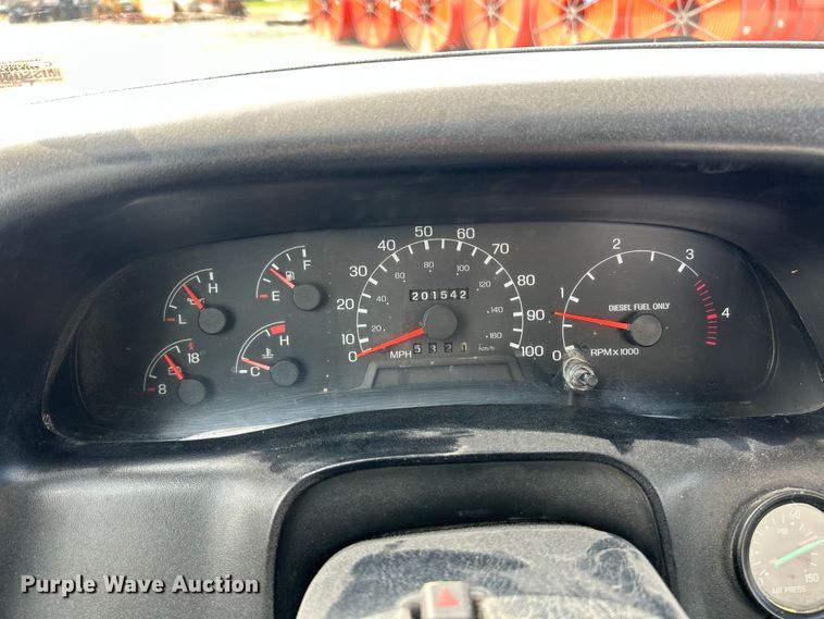 image for item ET6579 2005 Ford F750 Super Duty utility / service truck