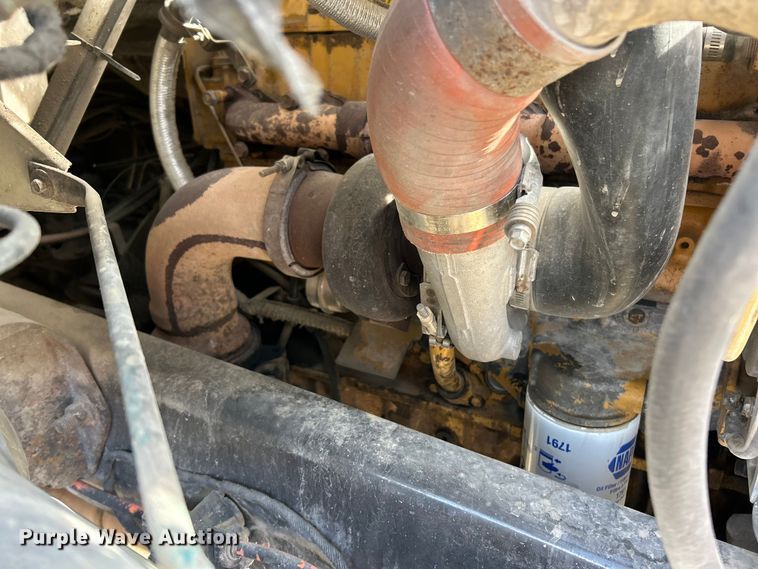 image for item ET6579 2005 Ford F750 Super Duty utility / service truck