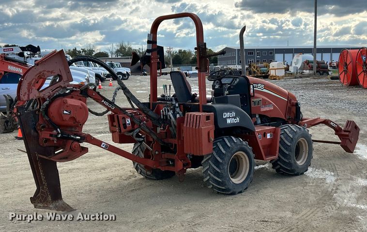 image for item ET6585 2007 Ditch Witch RT55 vibratory cable plow