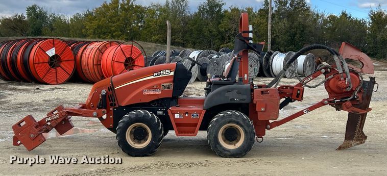 image for item ET6585 2007 Ditch Witch RT55 vibratory cable plow