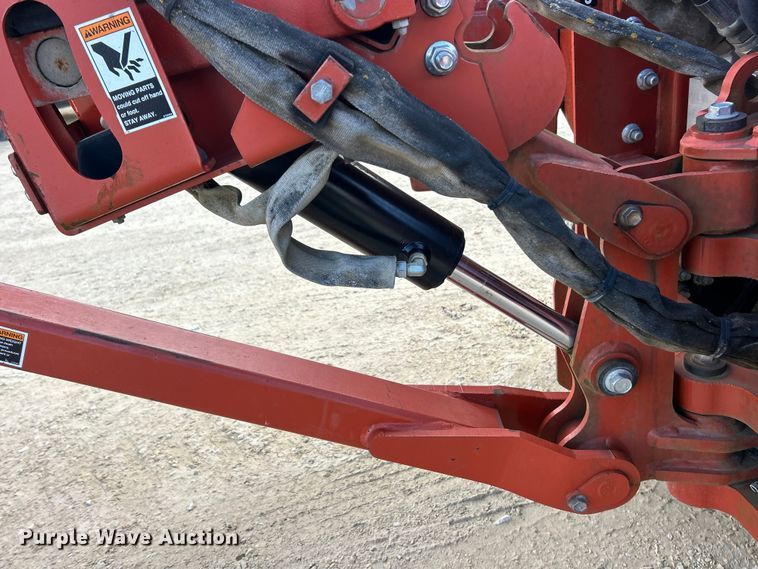 image for item ET6585 2007 Ditch Witch RT55 vibratory cable plow