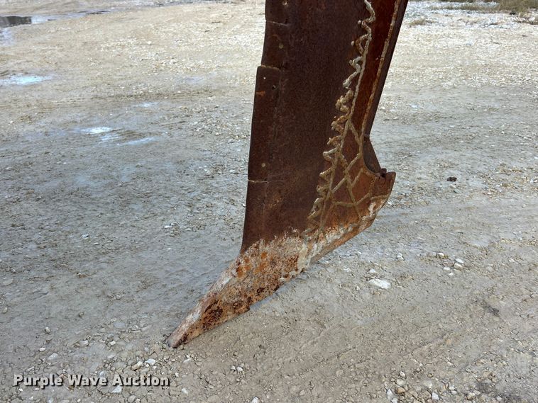 image for item ET6585 2007 Ditch Witch RT55 vibratory cable plow