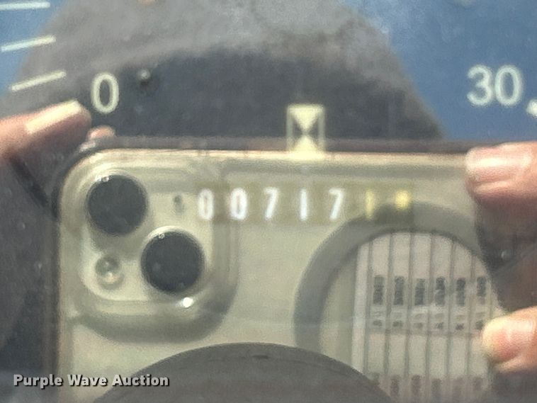 image for item ET6585 2007 Ditch Witch RT55 vibratory cable plow