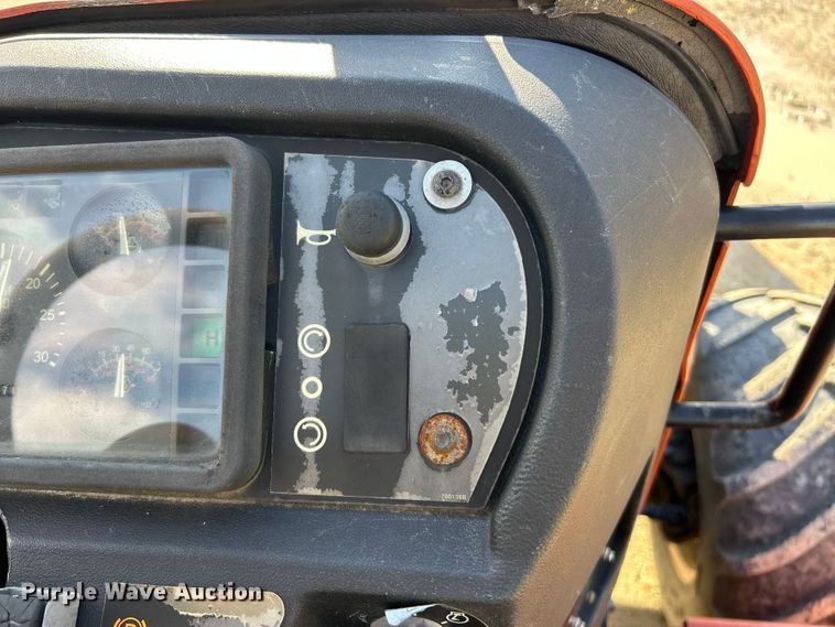 image for item ET6585 2007 Ditch Witch RT55 vibratory cable plow