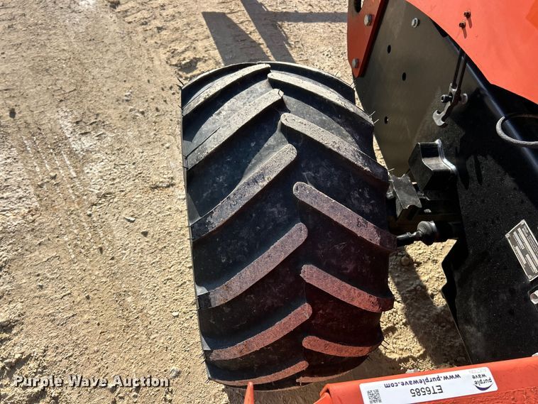 image for item ET6585 2007 Ditch Witch RT55 vibratory cable plow