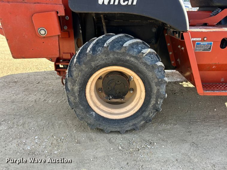 image for item ET6585 2007 Ditch Witch RT55 vibratory cable plow