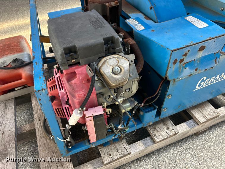 image for item ET6648 Goosen SB1800 bale chopper