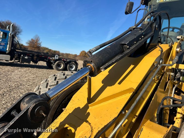 image for item ET6652 2006 Caterpillar 930G wheel loader