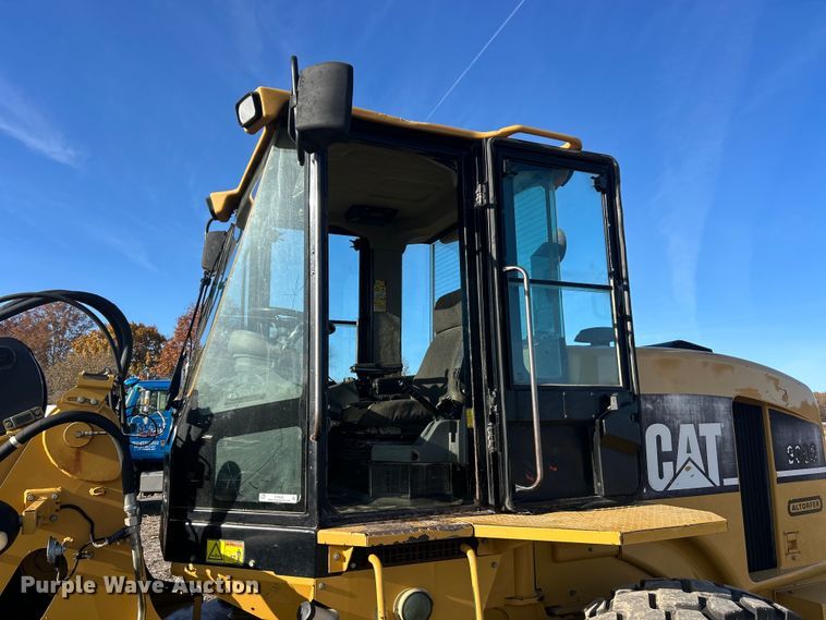 image for item ET6652 2006 Caterpillar 930G wheel loader