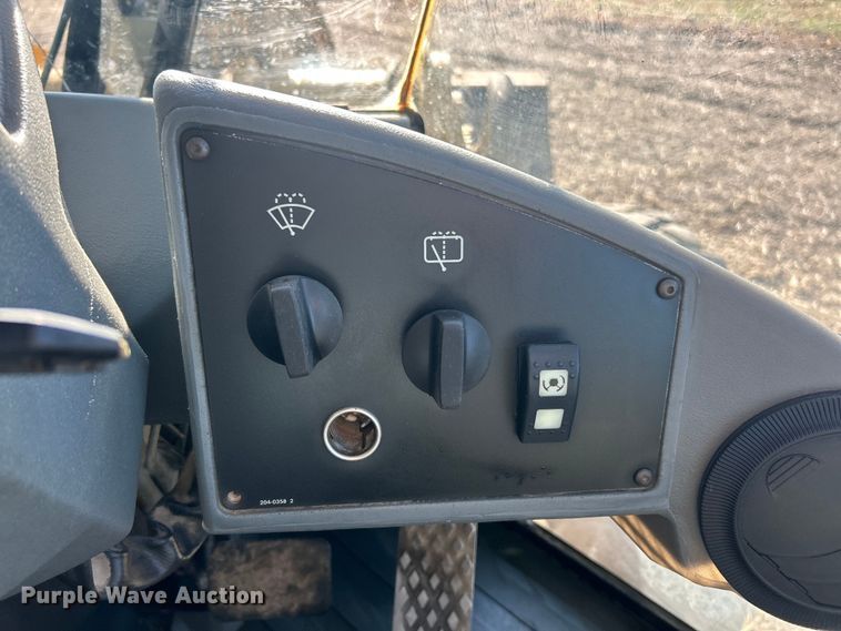 image for item ET6652 2006 Caterpillar 930G wheel loader