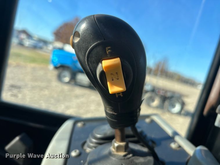 image for item ET6652 2006 Caterpillar 930G wheel loader