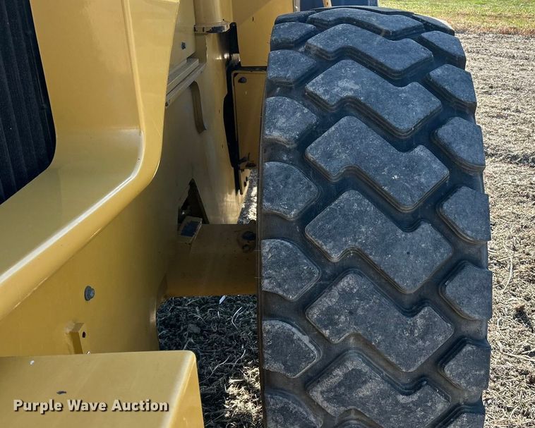 image for item ET6652 2006 Caterpillar 930G wheel loader