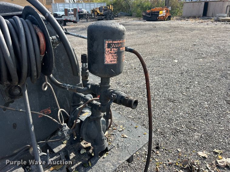 image for item ET6666 Seal Master  seal coat trailer