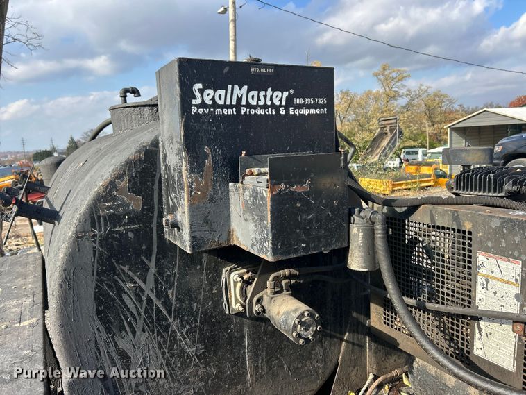 image for item ET6666 Seal Master  seal coat trailer